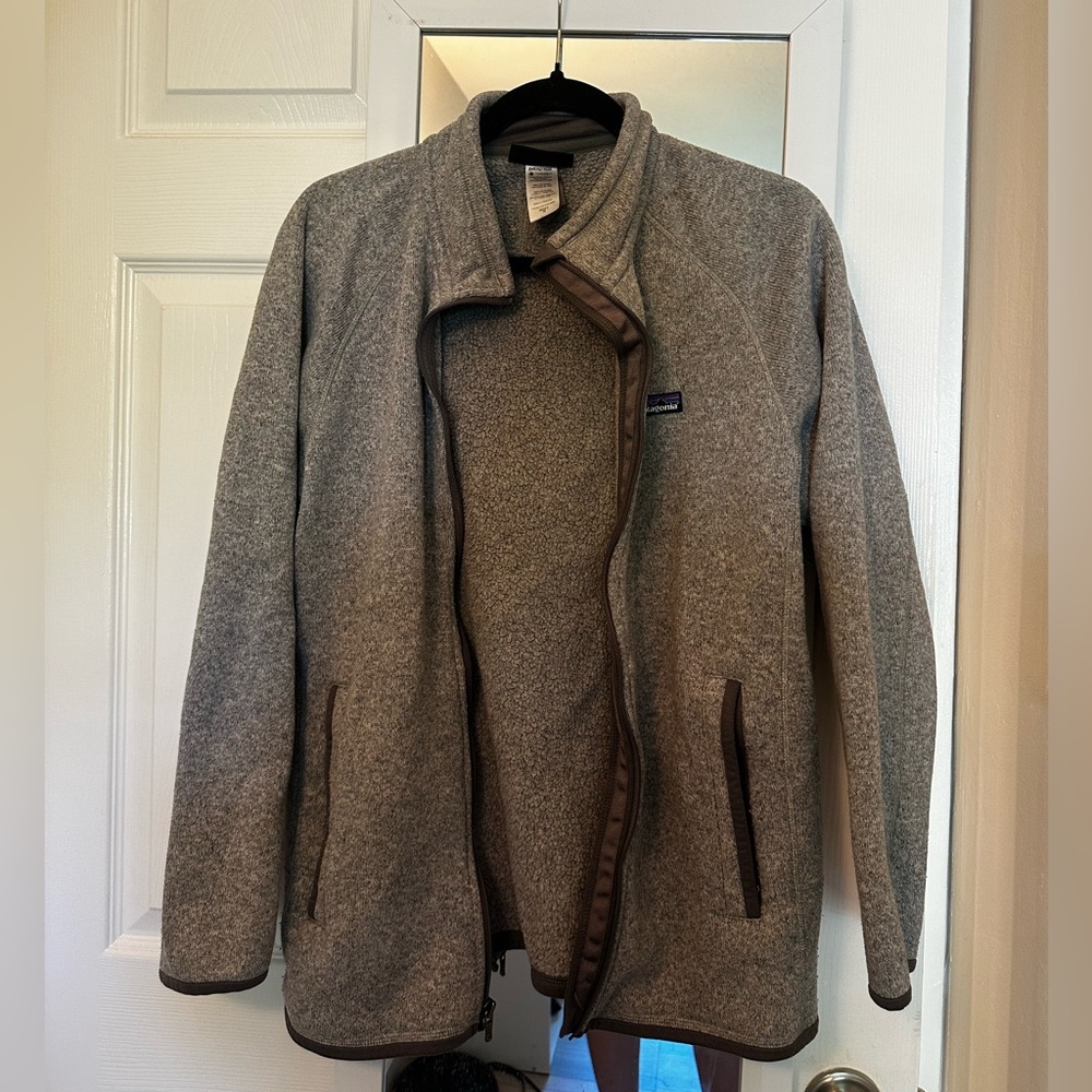 Patagonia Men’s Zip Up Fleece